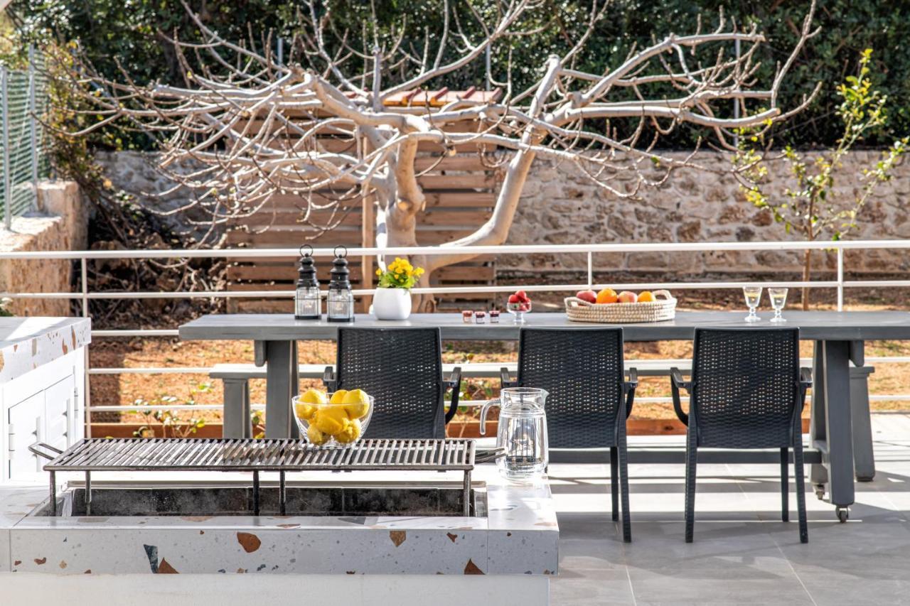 Alba Bianca Villa, Family Retreat With Heated Pool By Thinkvilla Chersonissos Buitenkant foto